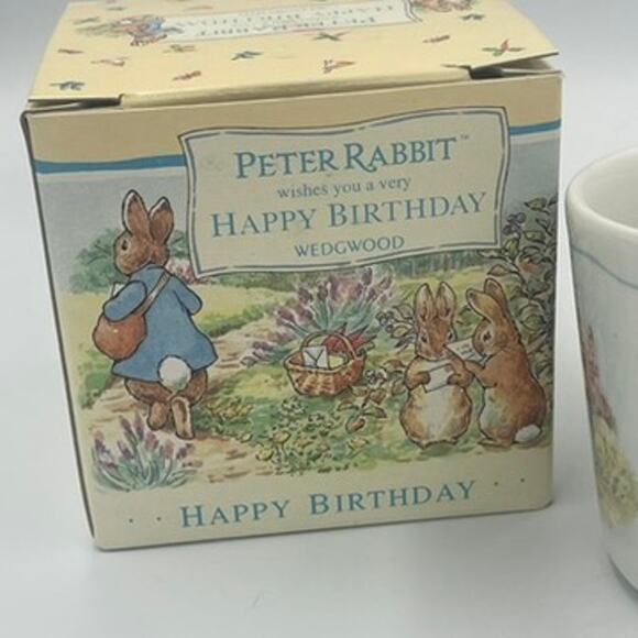 Vintage 1996 Wedgwood Peter Rabbit Happy Birthday Mini Coffee Mug New In Box - Picture 3 of 7